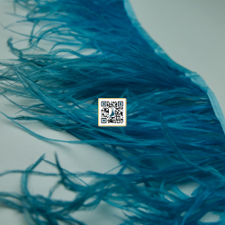 ريش للاقمشة النسائية ناعم خفيف (ازرق فاتح)