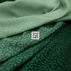 كريب حرير مموج - ٤ الوان قماش نسائي خفيف #٧١ (اخضر)