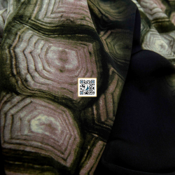 حرير ستان مموج مشجر - ٤ الوان - #٧٥ قماش نسائي خفيف  (لون #2)